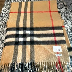Authentic Burberry Scarf w Receipt. Worn 3-5 times. Non smoking home. Like new